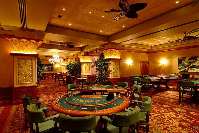 VIP Deluxe Slots Live Casino